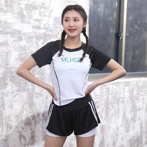 Swimsuit one-piece swimsuit women's summer conservative new hot spring cover belly slimming student sports boxer long short sleeve swimsuit