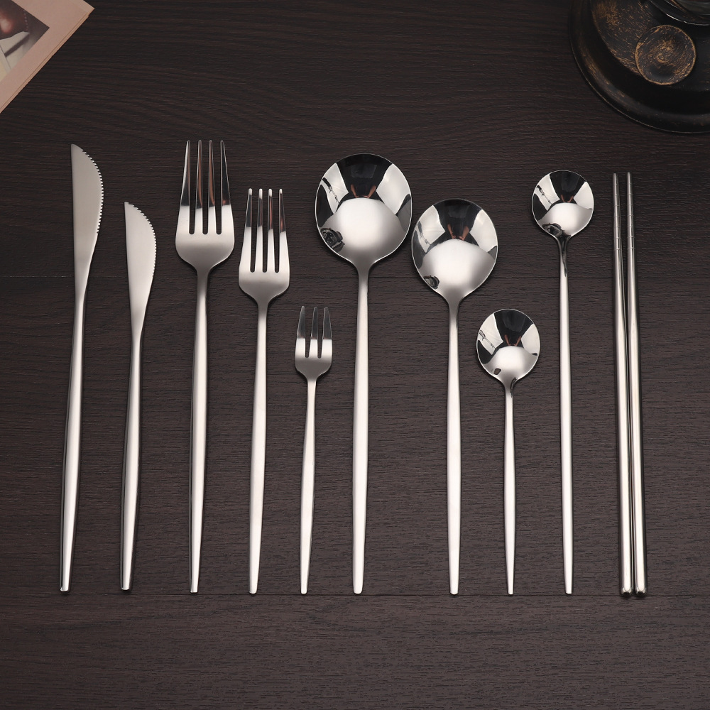 Couteau, fourchette et cuillère à café portugaise transfrontalière en acier inoxydable, de qualité supérieure, pour la cuisine occidentale. Vente en gros._voghion.com