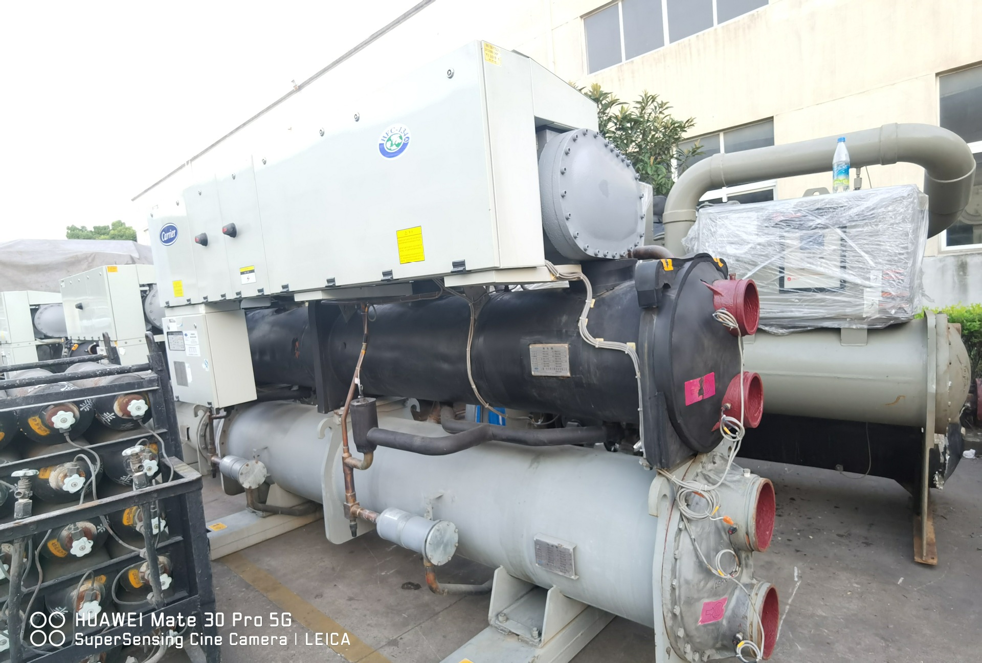 出售二手开利螺杆30HXC250B 875kw 250冷吨