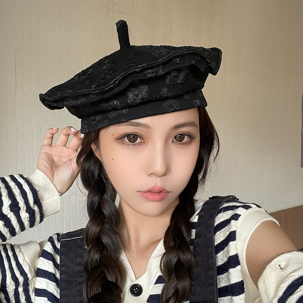 Korean Hat All-match Fashion Flower Cloth Cloud Hat Female Japanese Style Face-looking Small Beret Casual Trend Painter Cap display picture 6