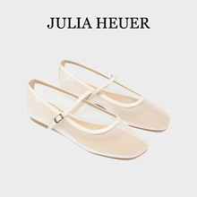 Julia Heuer���򁆺ՠ�25���ļ��¿ʽ�W�����ن�Ь�������Ь