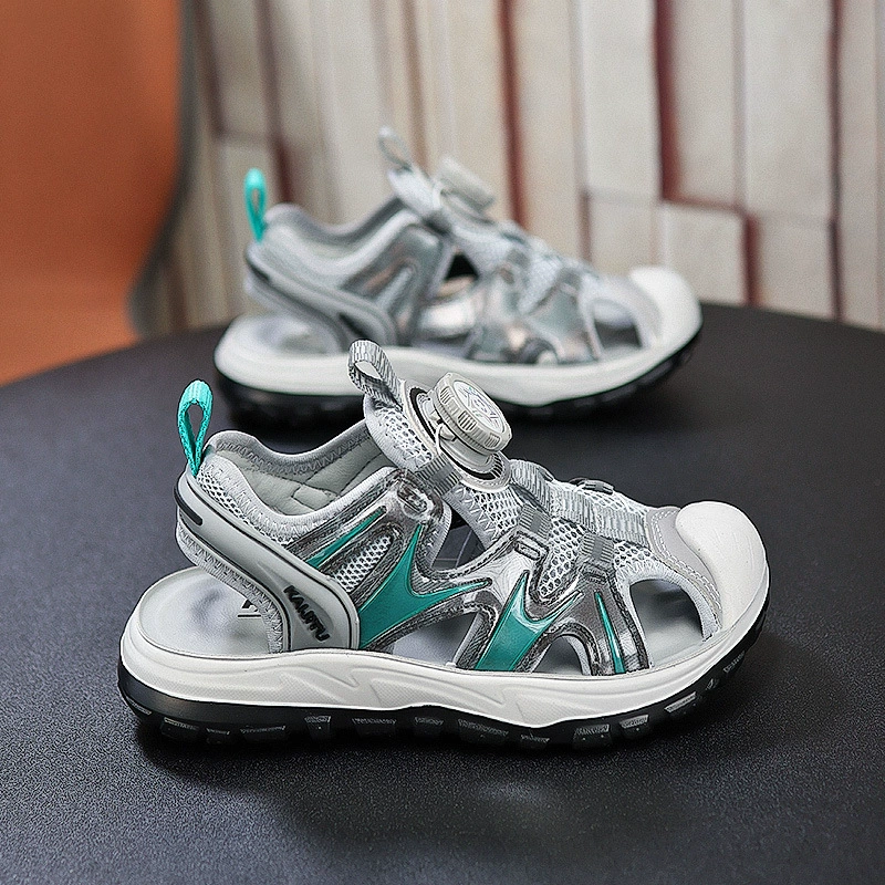 Детские сандалии для мальчиков и девочек, дышащая летняя новая пляжная обувь, сандалии с носком, детские спортивные сандалии среднего и большого размера с поворотной пряжкой.