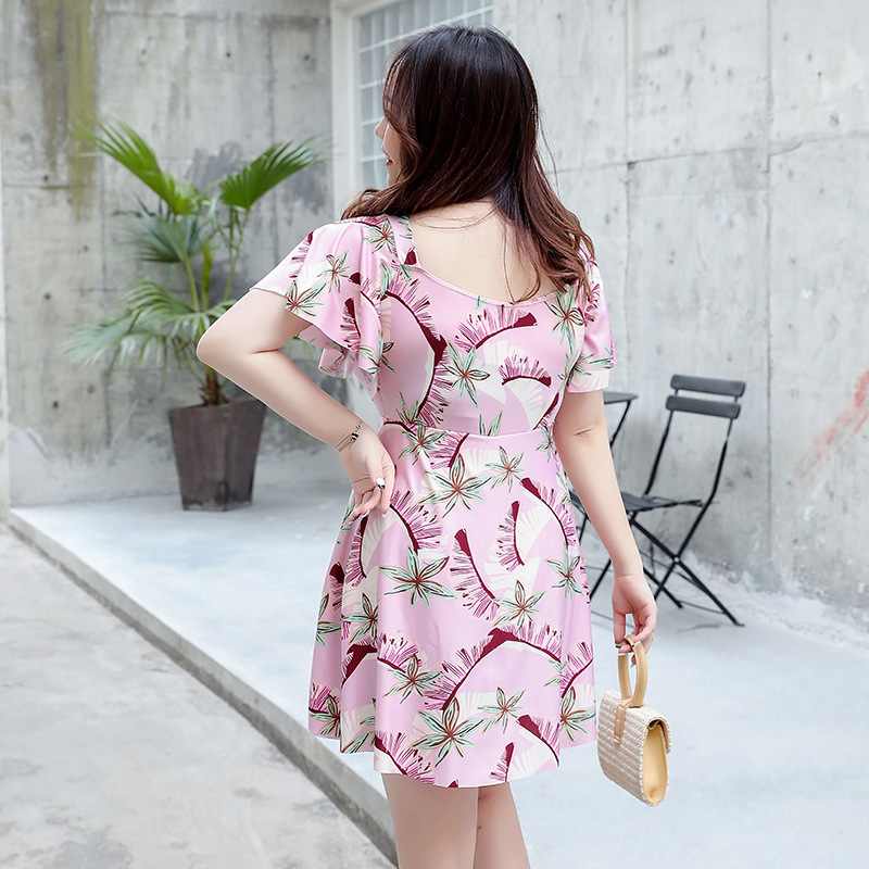 Trajes de baño para mujeres que cubren la piel delgada de tamaño grande unido de moda conservadora impresión de ropa de baño casual de mujer al por mayor