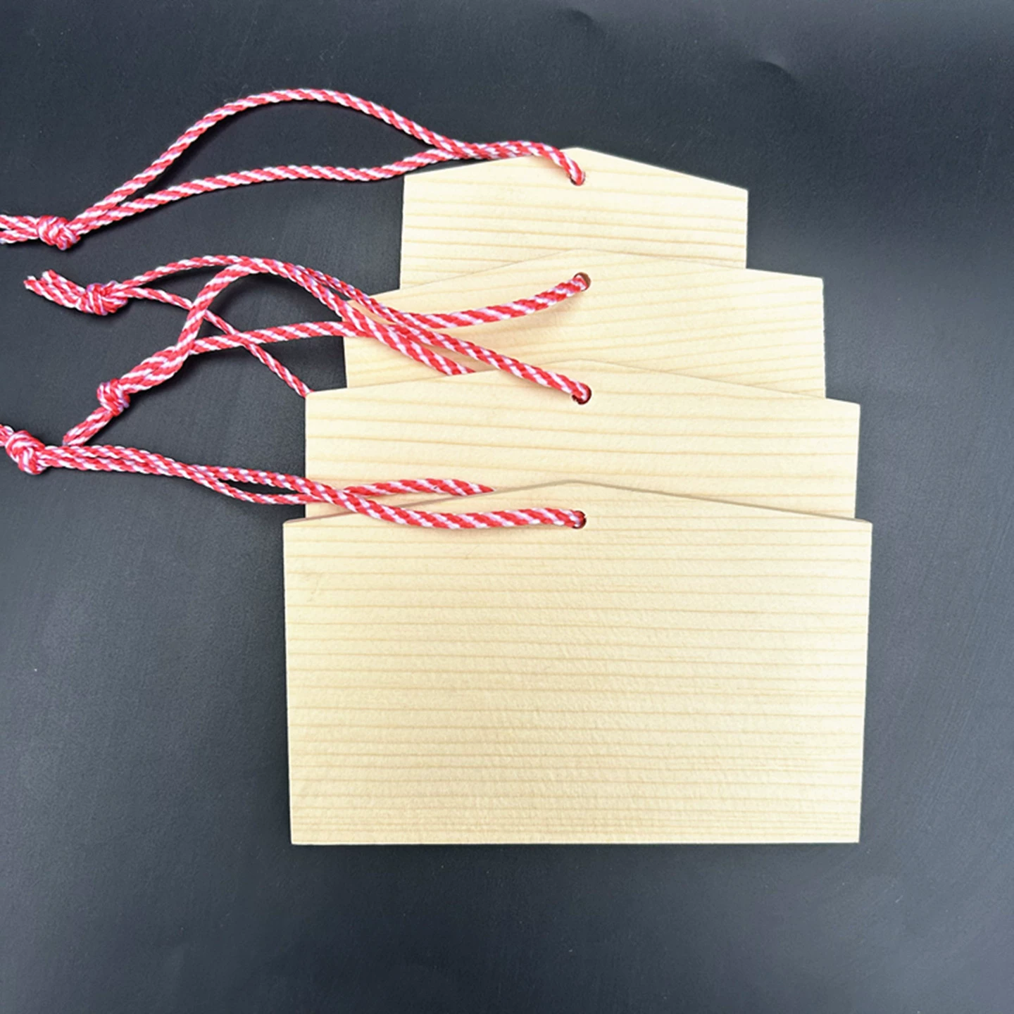 Специализируясь на наличии японской окрашенной лошади Королевский Хранитель Моки Заму карты желаний благословение карты туристические ремесла