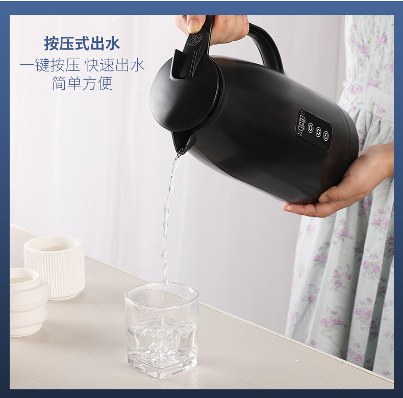 Cross-Border Car Water Kettle 12V24V Universal Car Water Kettle Truck Large Capacity Smart Water Kettle