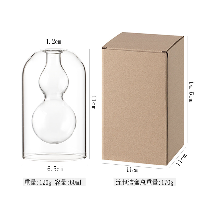 La pequeña calabaza transparente envía tres varillas de aromaterapia