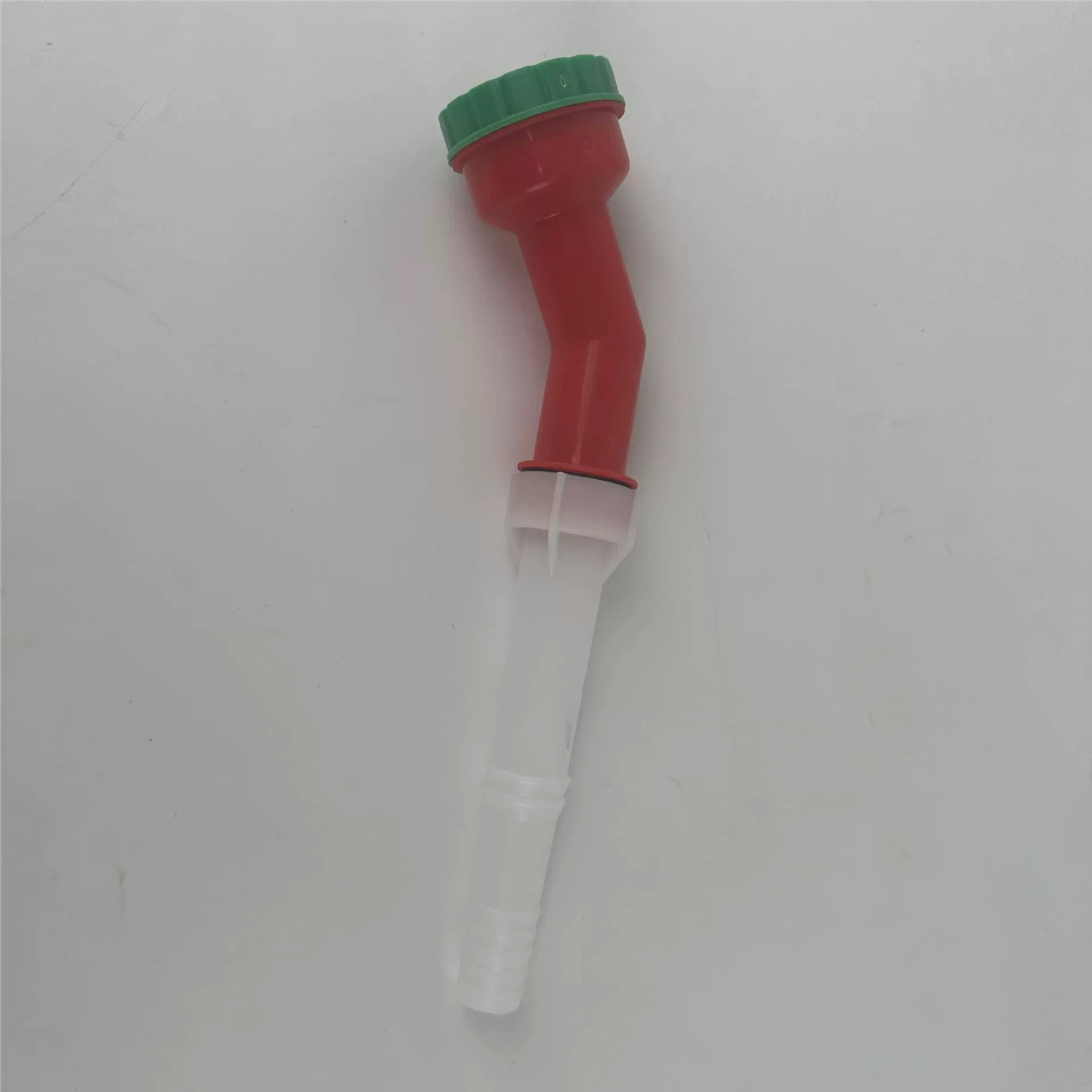 Садовый прозрачный ПВХ-шланг с насадкой-распылителем 400/1000 меш для полива цветов и овощей, а также для орошения рассады в теплицах.