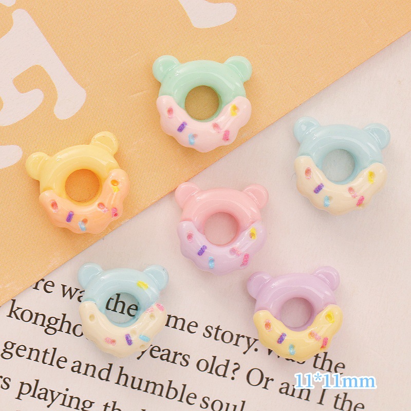 Diy mini accesorios de uñas accesorios de uñas de vestir de dibujos animados pegamento de crema ropa juguetes adornos accesorios de resina al por mayor