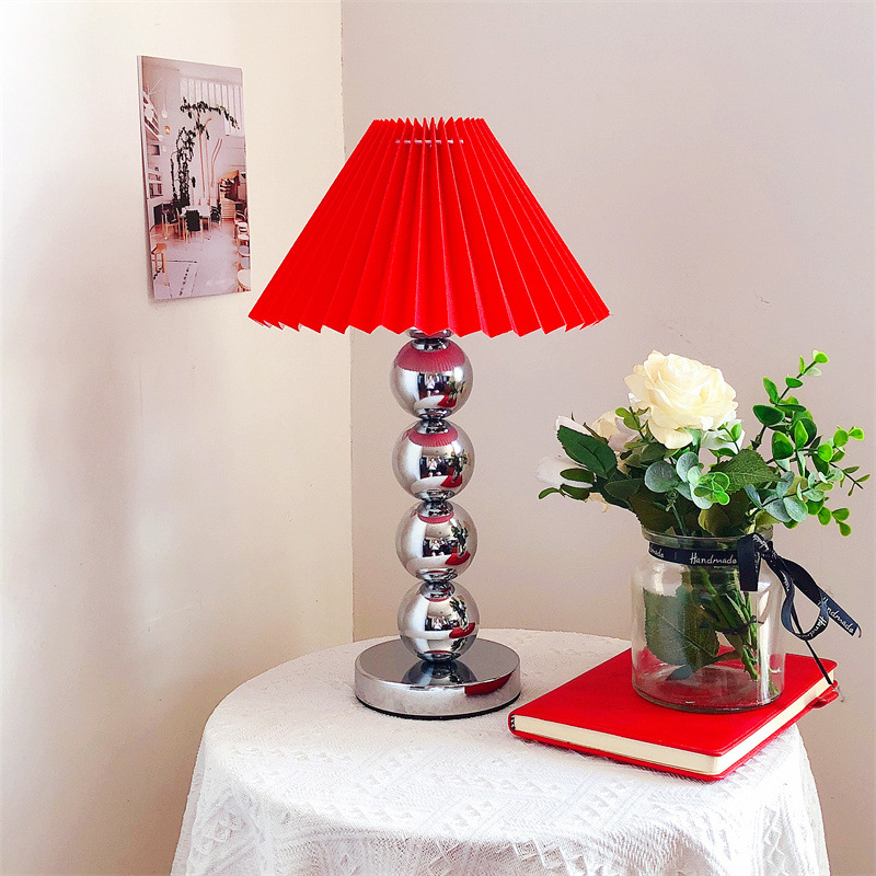 Estilo nórdico retro Bauhaus lámpara de escritorio estudio modelo habitación lámpara de escritorio dormitorio habitación decoración lámpara de noche