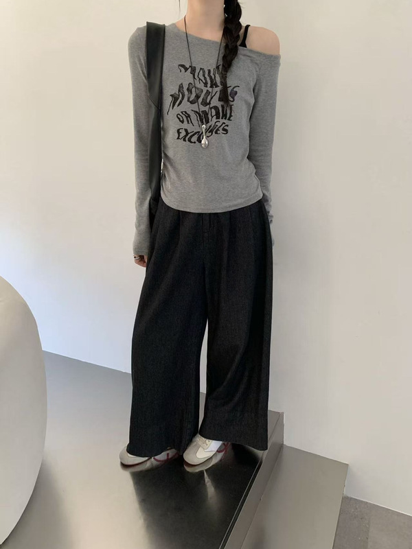 高级感灰色斜领露肩长袖T恤女2025秋季新款设计感抽褶上衣6241|undefined