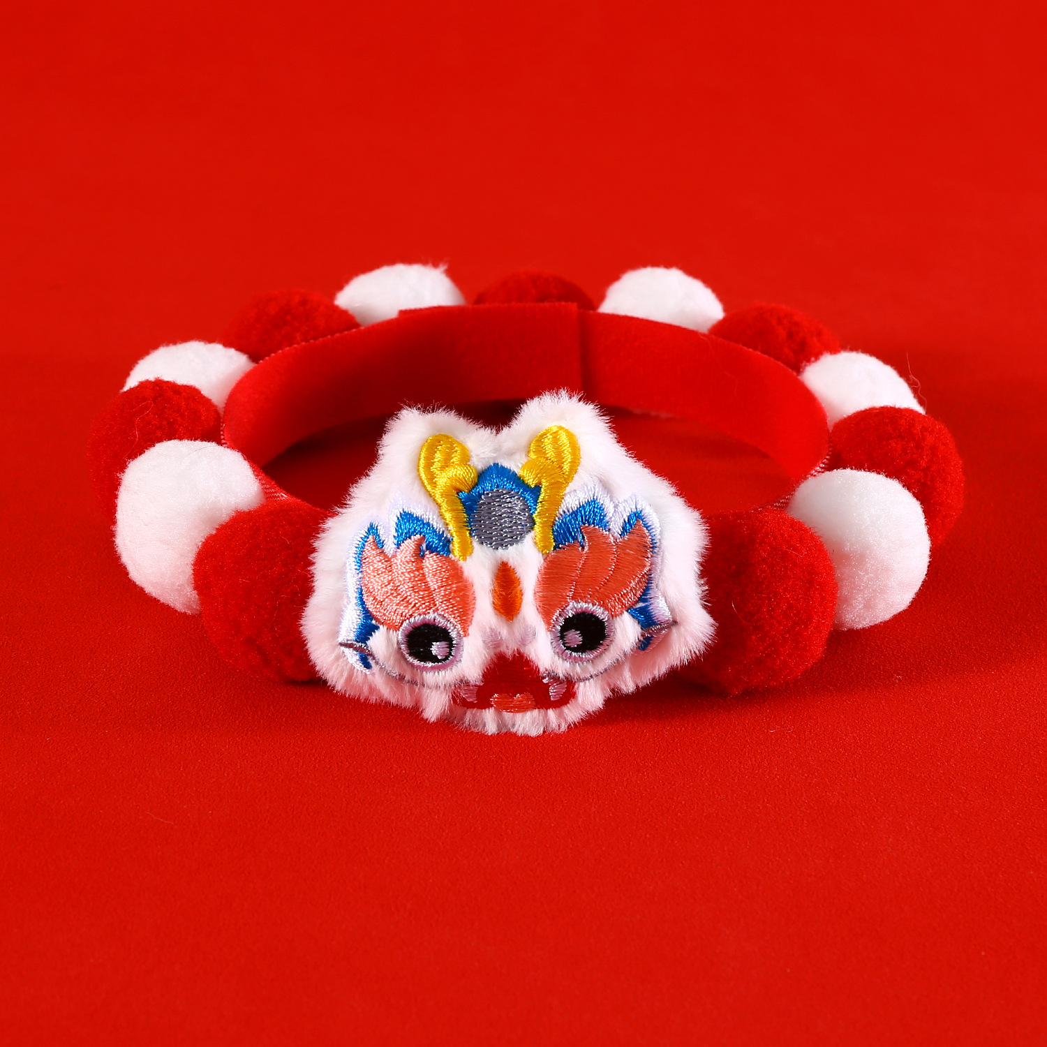2024 mascotas bola collar de Año Nuevo gran fortuna italiana gatos y peces Ping An dibujos animados peluche gato perro Festival de Primavera