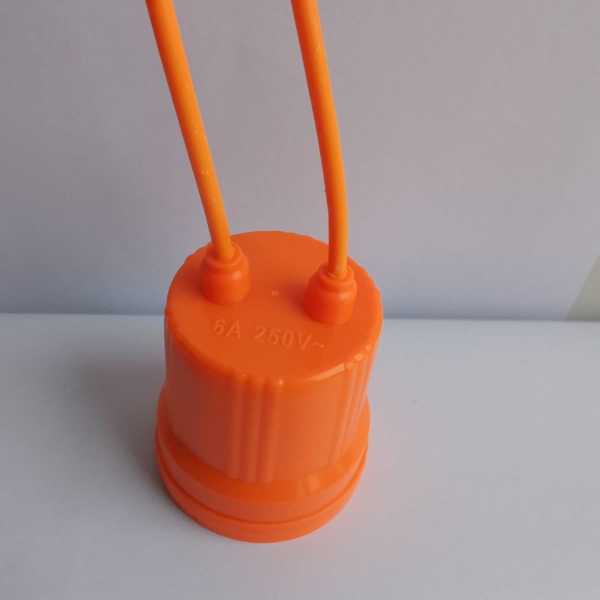 Fábrica directa E27 funda de cuero amarillo cerámica lámpara impermeable