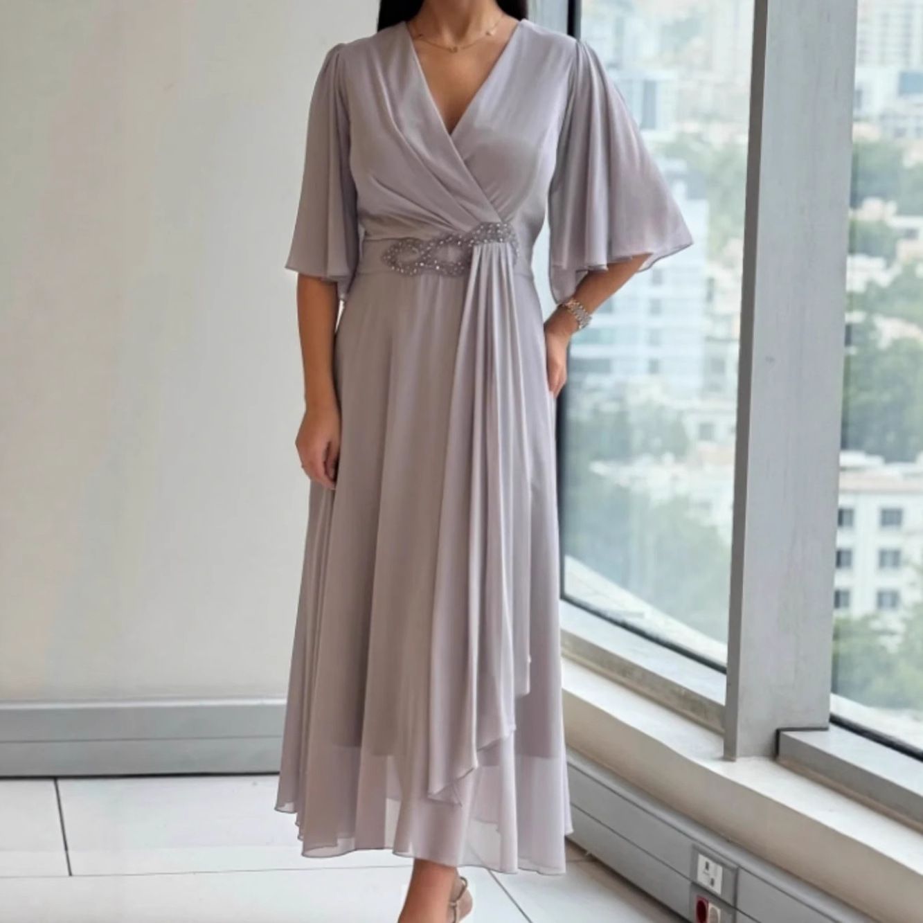 Women's V Neck Pleated Long Dress Solid Color Fashionable Design_ecoleips.com