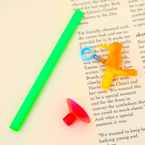 Cute children's educational hands-on early education funny climbing woodpecker whistle toys sand carving toys stall wholesale