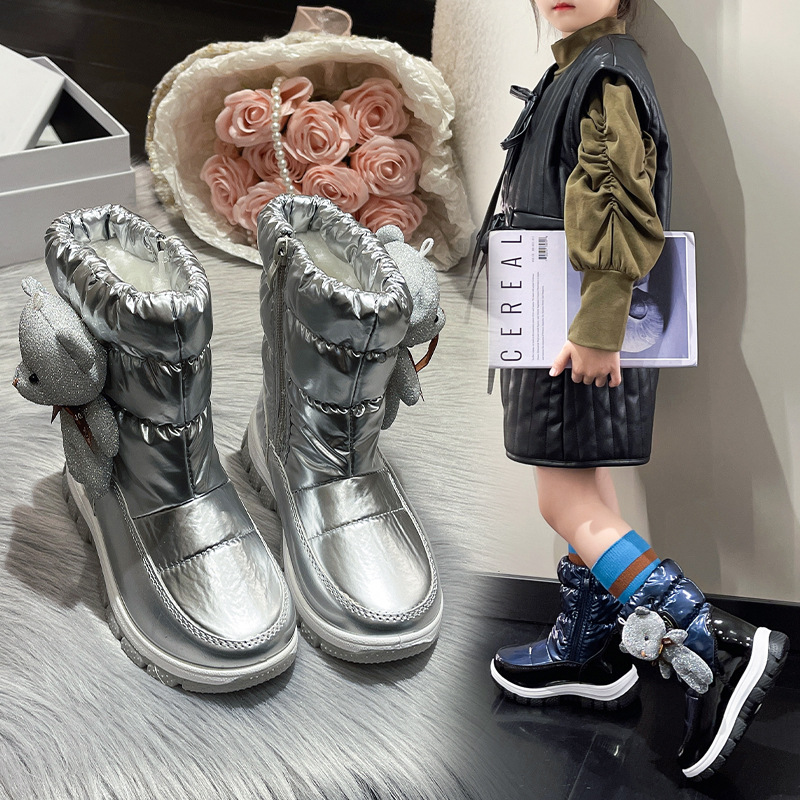 Fábrica de botas de nieve para niños transfronterizos al por mayor zapatos acolchados de algodón para niños medianos y grandes botas de invierno cálidas forradas de lana botas de invierno para niñas de comercio exterior