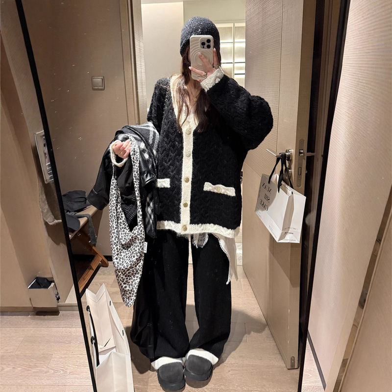 Tweed Style Knitted Suit for Women in Autumn and Winter, High-End, Slim Cardigan, Wide-Leg Pants, Two-Piece Sweater and Pants Tweed Style Knitted Suit for Women in Autumn and Winter, High-End, Slim Cardigan, Wide-Leg Pants, Two-Piece Sweater and Pants