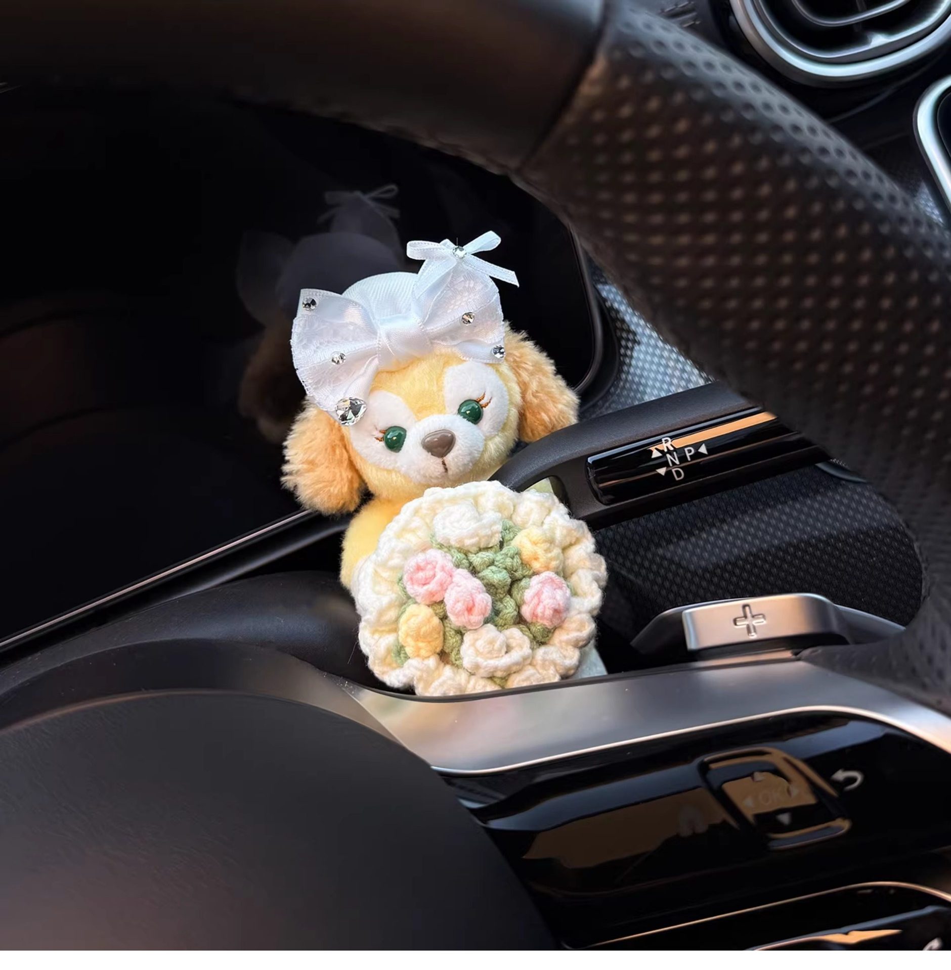 Linabell Car Dashboard Doll Interior Wiper Turn Signal Decoration Figurine 2026 New Model for Women