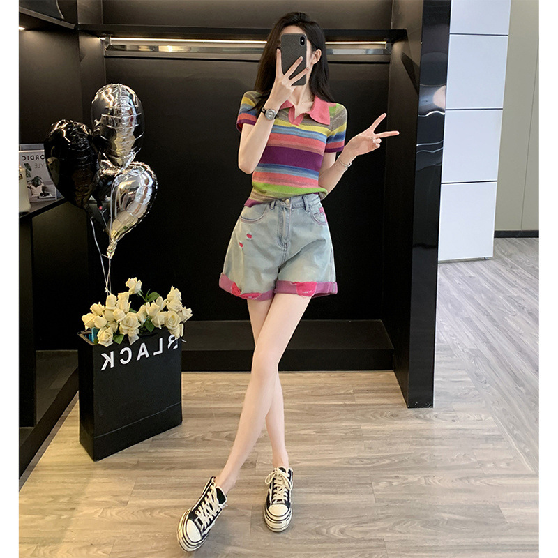 레인보우 반팔 + 데님 반바지