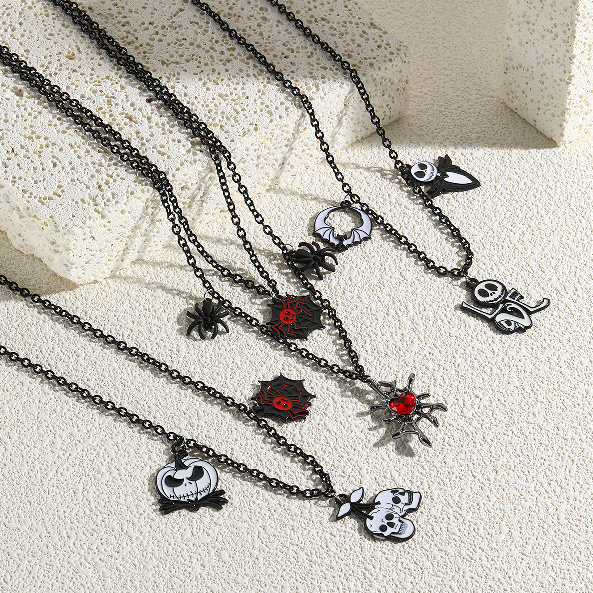 11g Weight Zinc Alloy Pendant Material Pendant Necklace Classification Seed Bead Chain Material 1 Piece Quantity Festival, Street Occasion Zinc alloy Material Halloween Festival Pumpkin, ghost, Skull Pattern Unisex Gender Hip-Hop, Streetwear Style Hip-Hop Streetwear Pumpkin Ghost Skull Zinc Alloy Beaded Necklaces Halloween Wholesale 30