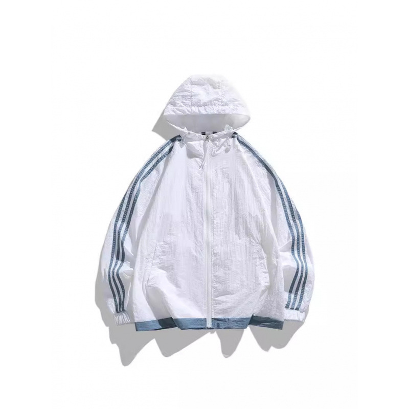 Fuente de fabricantes de seda de hielo chaqueta solar para hombres y mujeres de verano nuevo anti-UV de manga larga chaqueta con capuchón ligera image 1