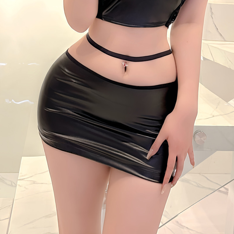 Low-Waist T-Shaped Thin Strap Short Skirt for Outer Wear, Slimming Look Sexy Nightclub Unlined Leather Skirt Pu Leather Versatile 1122 Low-Waist T-Shaped Thin Strap Short Skirt for Outer Wear, Slimming Look Sexy Nightclub Unlined Leather Skirt Pu Leather Versatile 1122