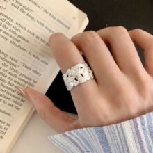 ��Ҏ�tƴ�ӽ�ָŮ�׺��U�Օr�Ќ�߅�ع��_��ָ�hС������ʳָ�䳱