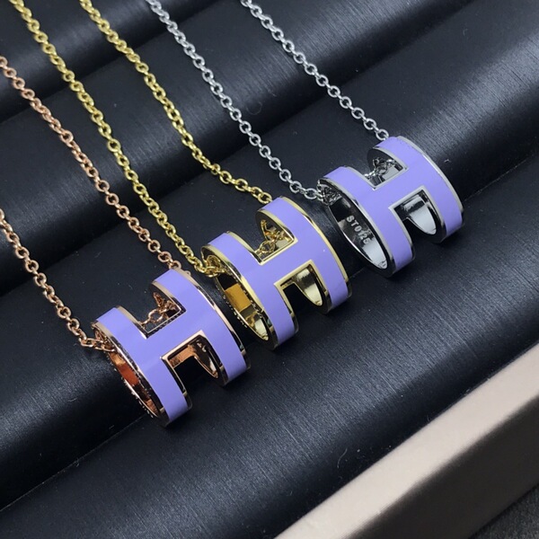 Small enamel with letters