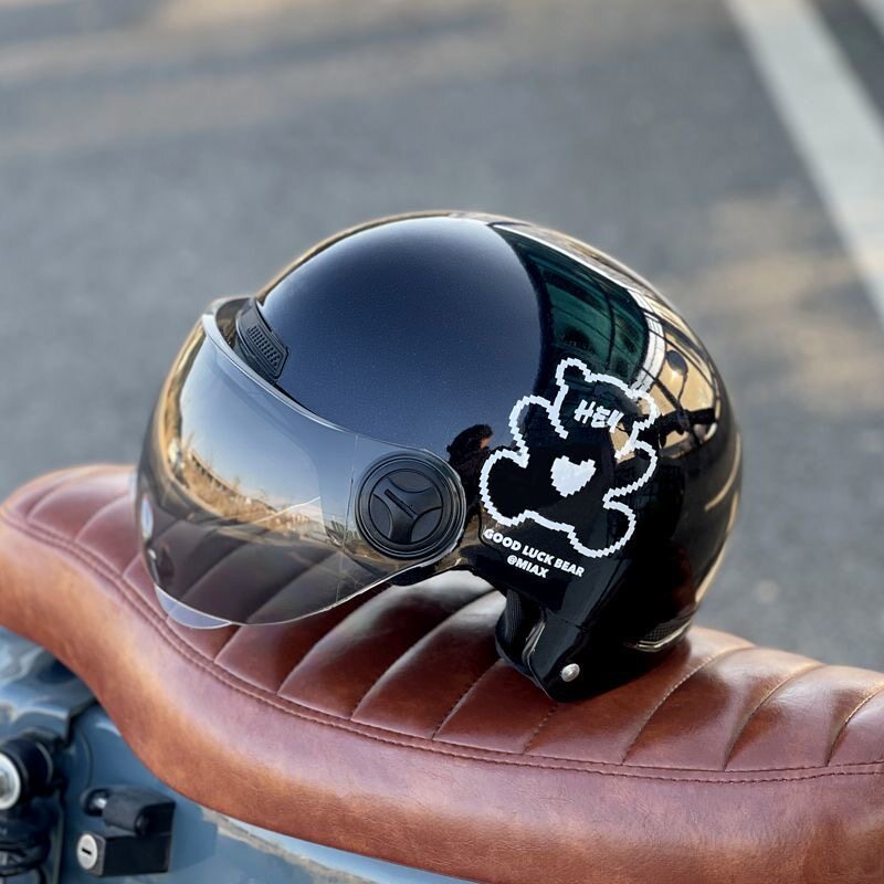 New certified electric vehicle helmet for men and women, new model for all seasons, sun protection, cute, universal half helmet, motorcycle safety helmet