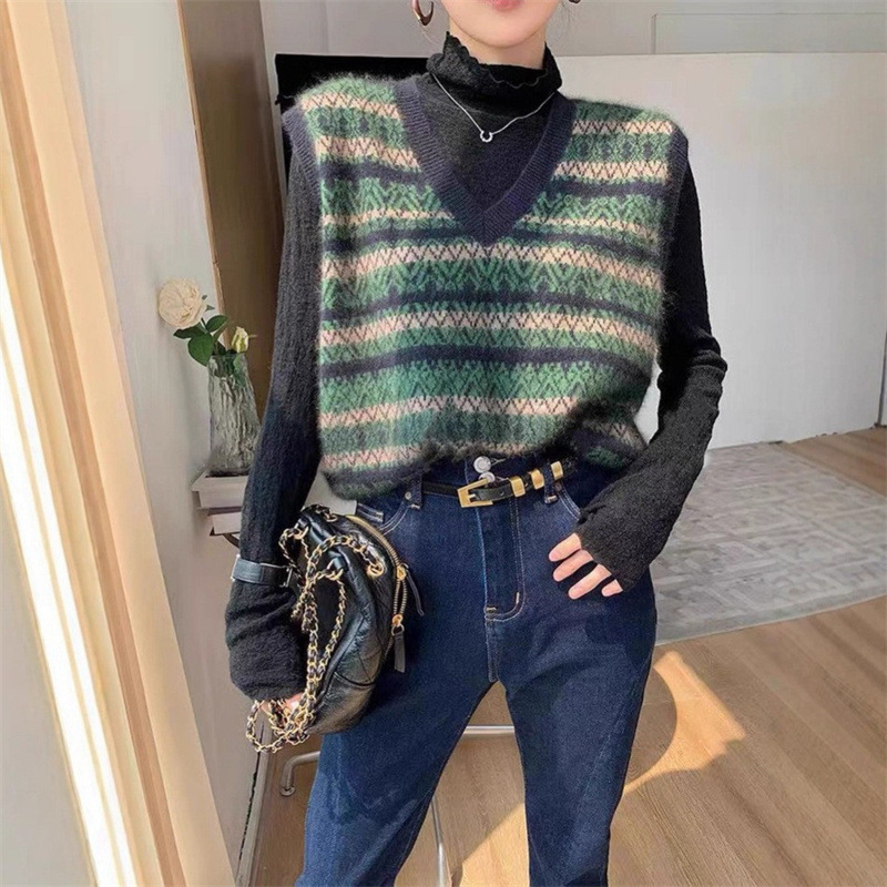 早秋季法式复古v领针织马甲女小香风外搭叠穿毛衣背心袖坎肩上衣|undefined