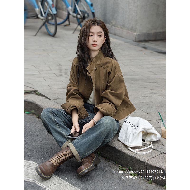 Su Mian Retro Brown Denim Short Jacket 2026 Early Autumn New Style Niche Loose Stand Collar Workwear Jacket Top for Women