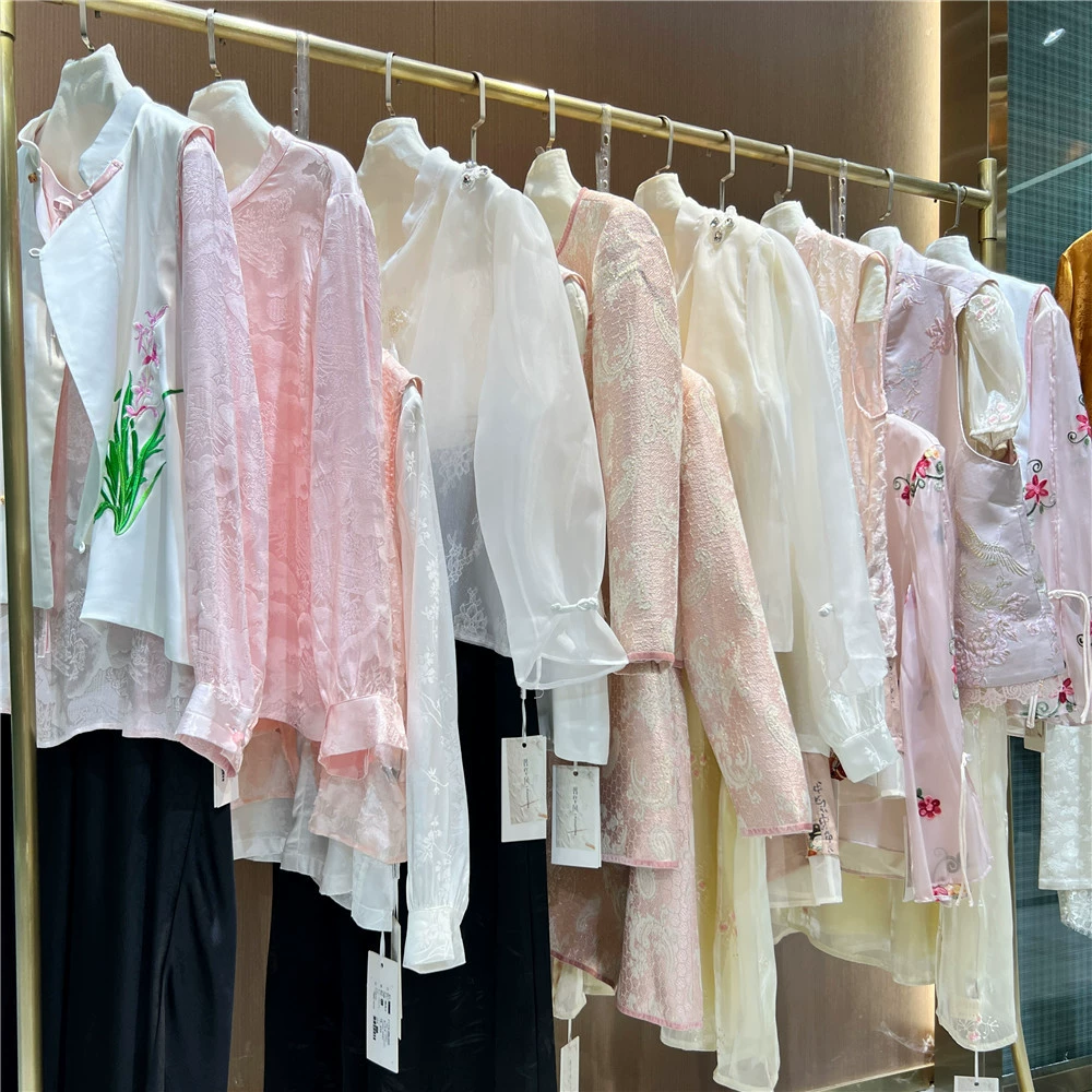 Интернет красный бренд женской одежды со скидкой оптом новый китайский костюм