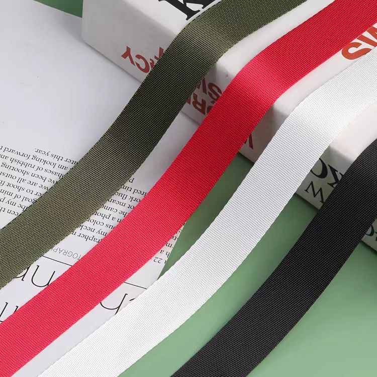 仿尼龙织带平纹密纹适用于箱包手提袋安全背带及服装装饰多彩织带