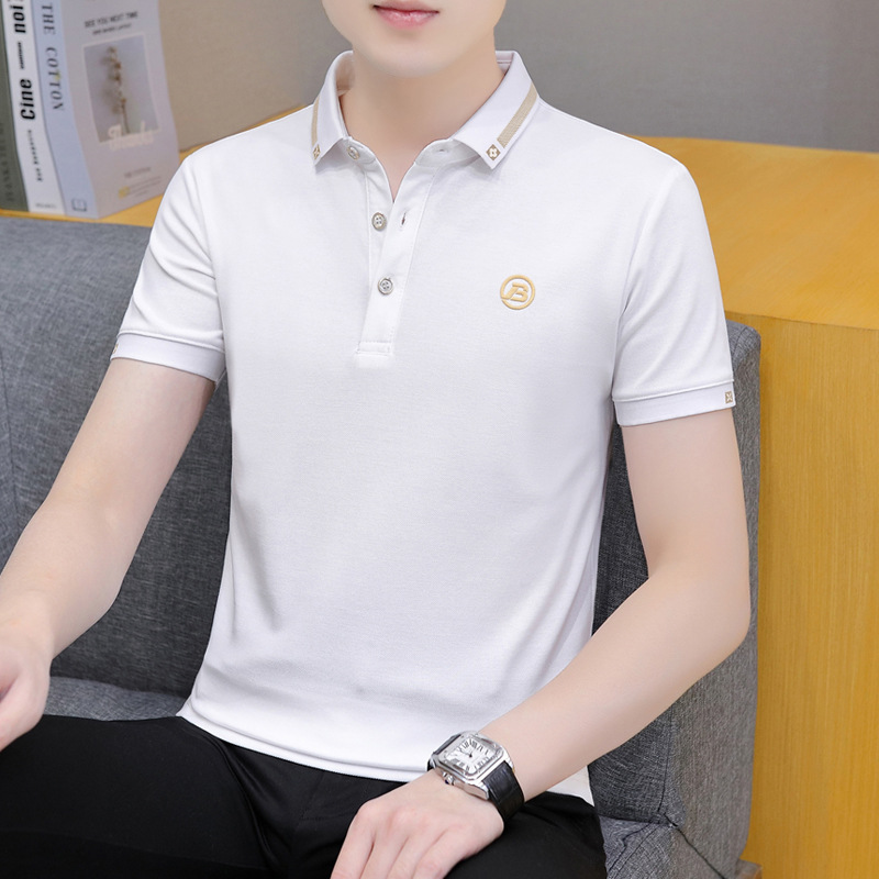 682 화이트