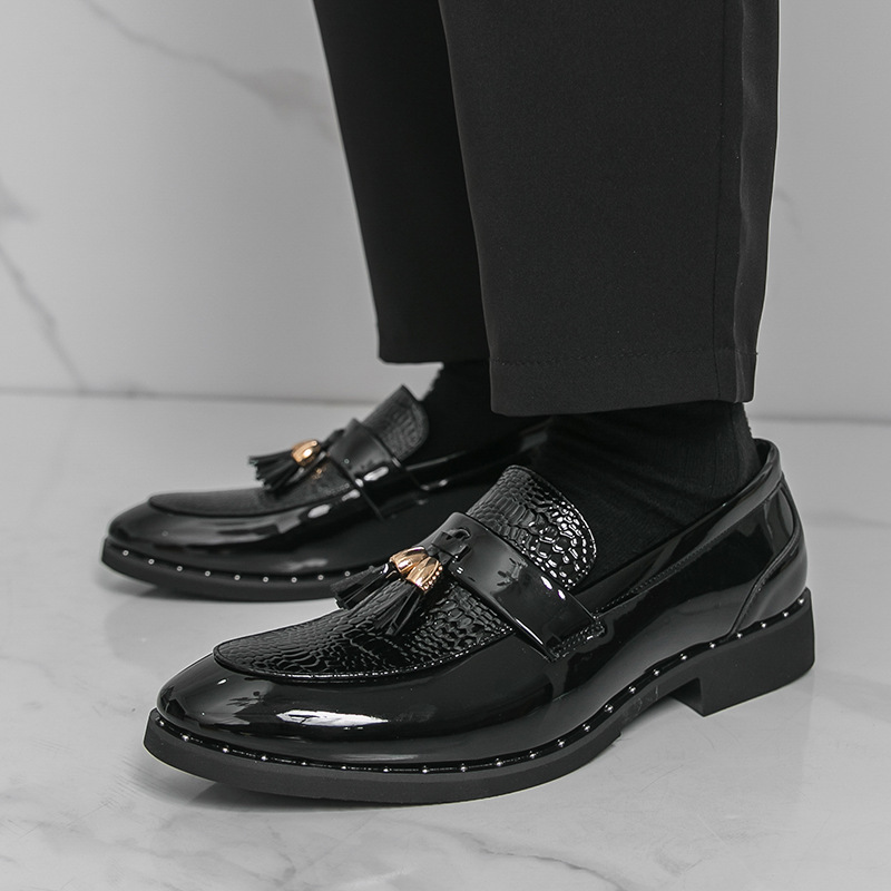 7112 black [39-47 size]