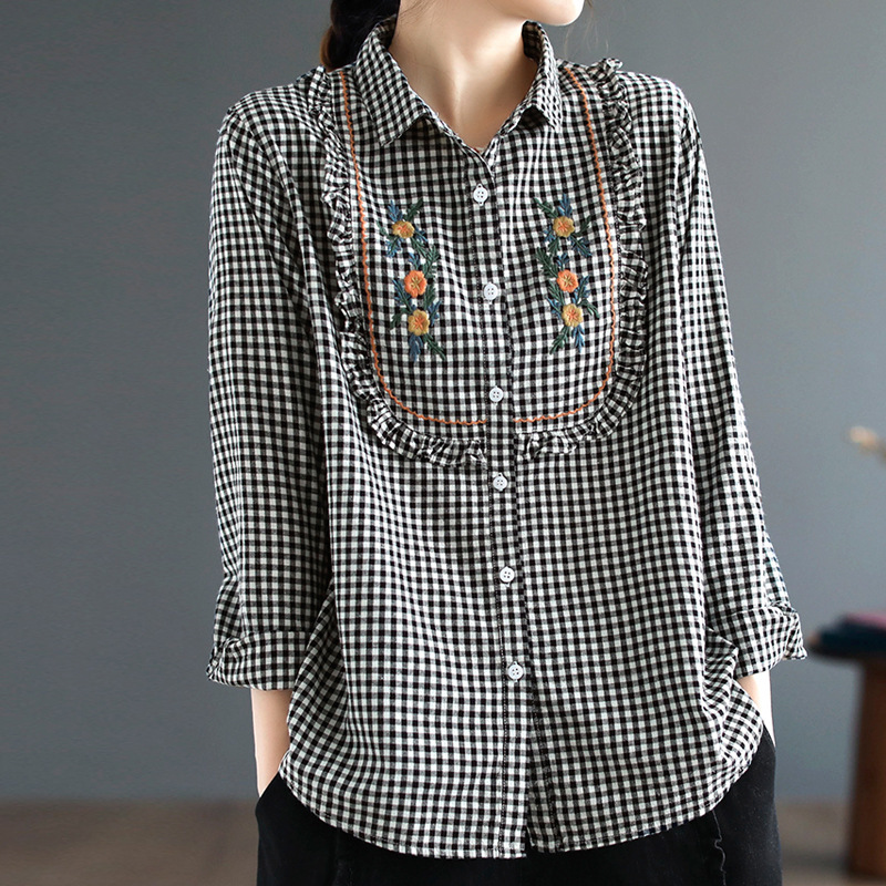 2022 autumn new slimming long-sleeved shirt Women's retro artistic handmade lace embroidered loose shirt 2022 autumn new slimming long-sleeved shirt Women's retro artistic handmade lace embroidered loose shirt