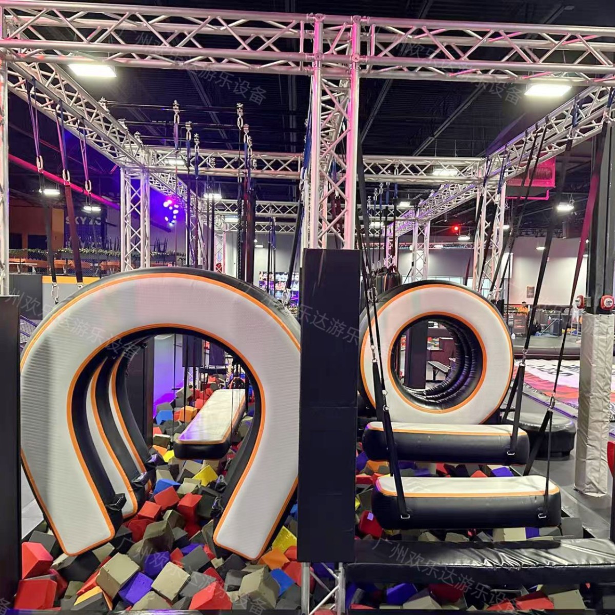 Wholesale Indoor Inflatable Trampoline, Inflatable Bear, Sports Props for Adults and Children, Amusement Equipment, Customized for Commercial Use in Amusement Parks