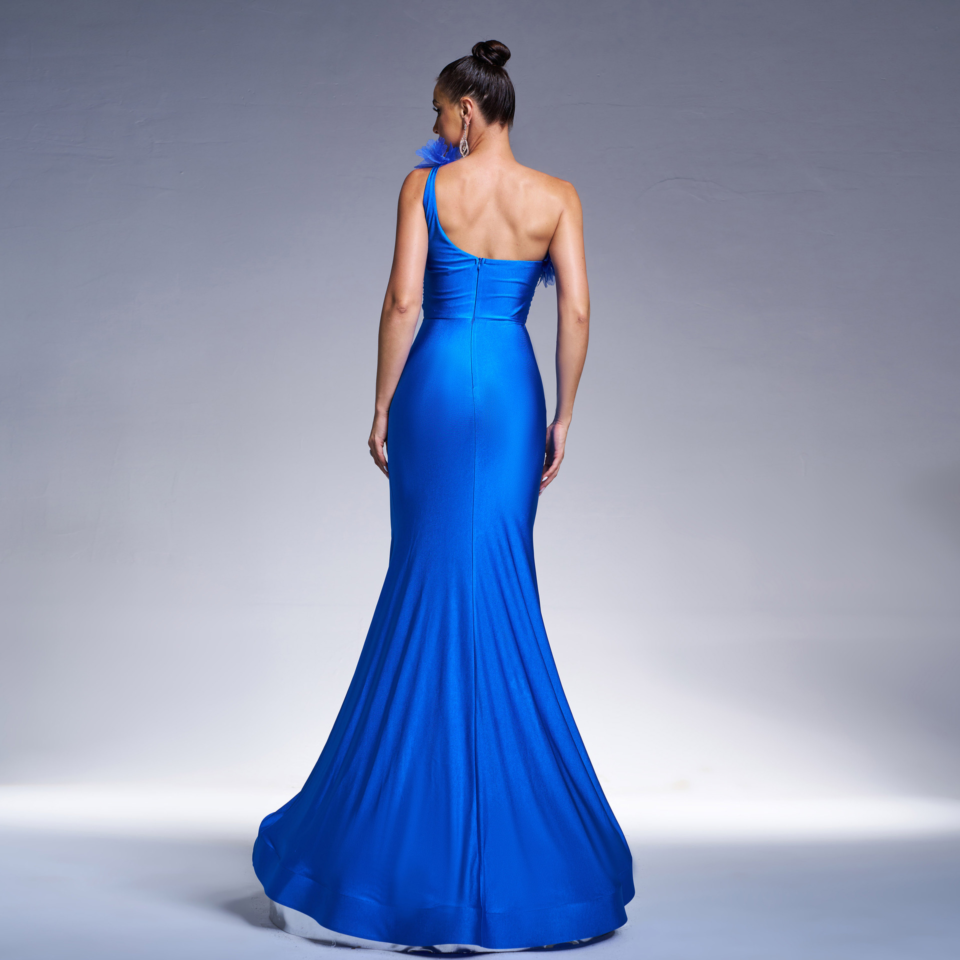 Women Clothing High Class One Shoulder Diagonal Collar Slim Fit Feather Cocktail Fishtail Split Evening Dress