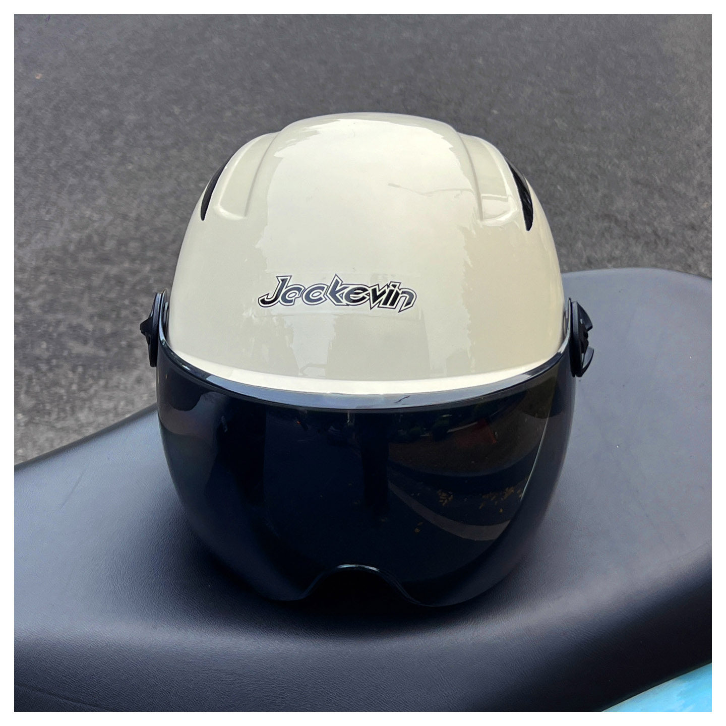 National Standard 3C Certified Electric Vehicle Safety Helmet Cyberpunk Electric Motorcycle Summer Sun Protection Helmet for Men and Women Couples