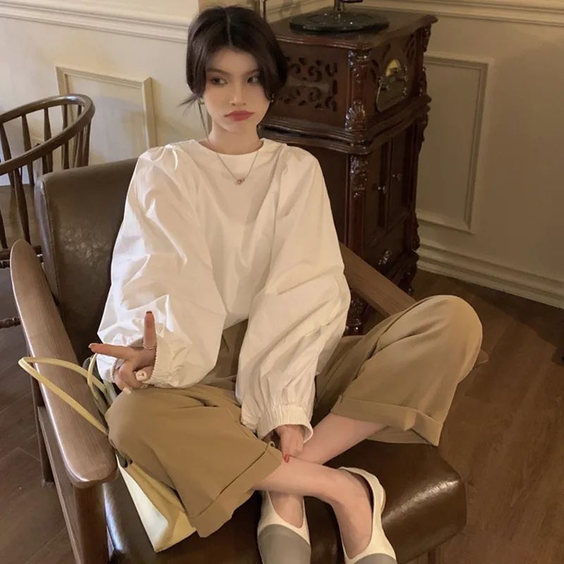 2025法式灯笼袖衬衫女秋设计感宽松减龄百搭圆领衬衣泡泡长袖上衣|undefined