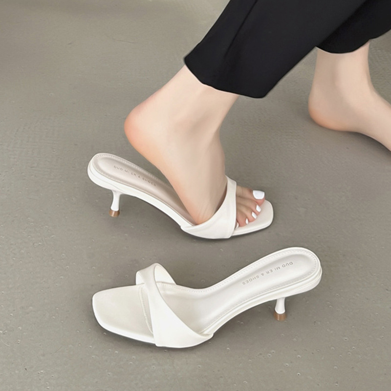 Versatile Women's Closed-toe Sandals Ladies Elegant Half Slippers_voghion.com