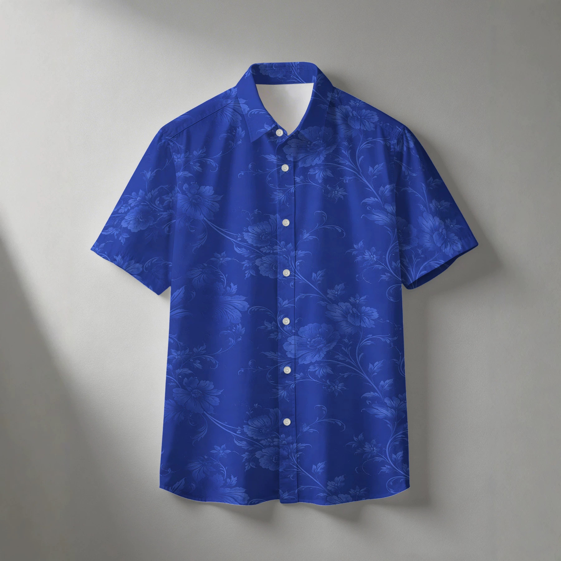 Sommerliches Kurzarmhemd aus Eisseide mit dunklem Muster für Herren, Business Casual, Umlegekragen, bügelfrei, in Königsblau_voghion.com