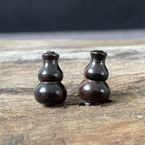 Factory Direct Sale Wooden Gourd Handle Piece Zitan and Ebony Integrated Red Wood Small Gourd Pendant Decor Accessory DIY Necklace