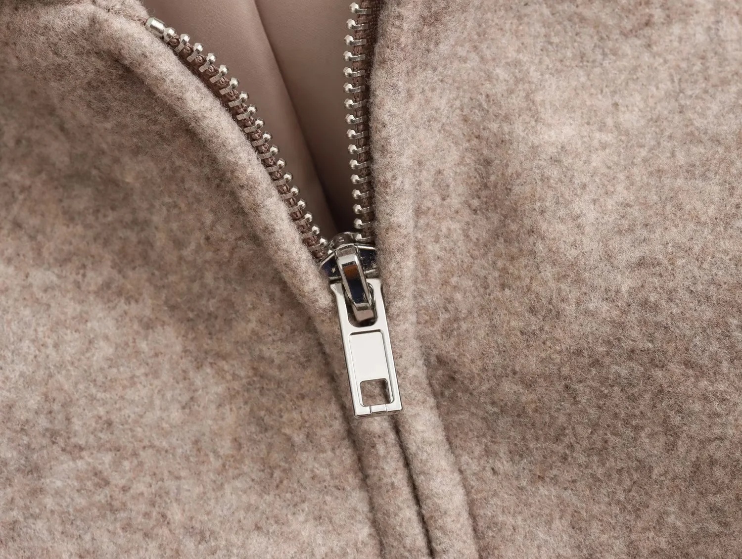 GraceChic GraceChic ZA Foreign Trade European And American Style Autumn New Simple Casual Loose Hooded Soft Short Bomber Jacket Coat_voghion.com