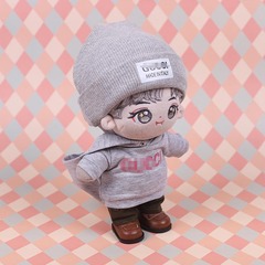 20 cm baby clothes set including grey hoodie, yarn hat, cotton teddy bear, celebrity private wear at Singapore Airport