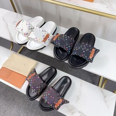 2025年新作男女兼用スリッパ、夏のアウトドアウェア、快適でファッショナブルなスリッパ、厚底の屋内外スリッパ、トレンディなスリッパ