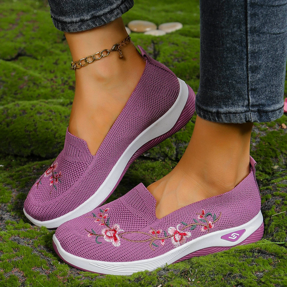 Amazon трансграничные весенние и летние старые пекинские туфли из ткани женские ретро национальный стиль вышитые туфли летают дышащие плоские мамы