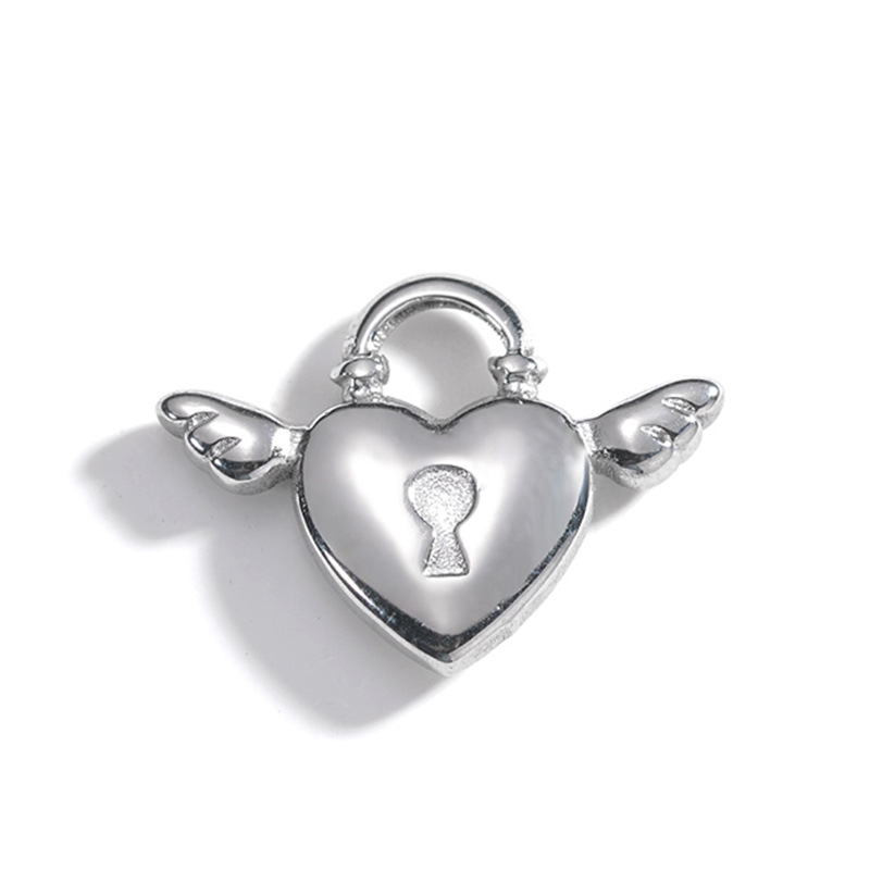 1 Piece 304 Stainless Steel 18K Gold Plated Star Heart Shape Butterfly Pendant display picture 3