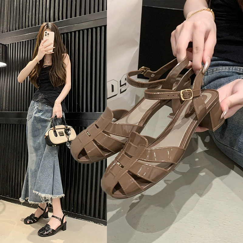 Женские босоножки Баотоу 2025, новые популярные летние, французский римский стиль, с вырезами, на толстом каблуке, ретро, женские туфли