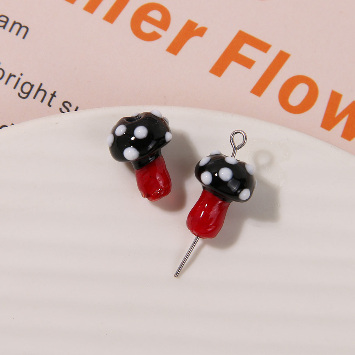 3g Weight Beads Jewelry Making Type 16*12mm Jewelry Making Size DIY Jewelry Accessories Classification 1 Piece Quantity glass Material Mushroom Pattern Polishing Design Casual, Sweet, Simple Style Style 1 Piece 16*12mm Glass Mushroom Beads 5