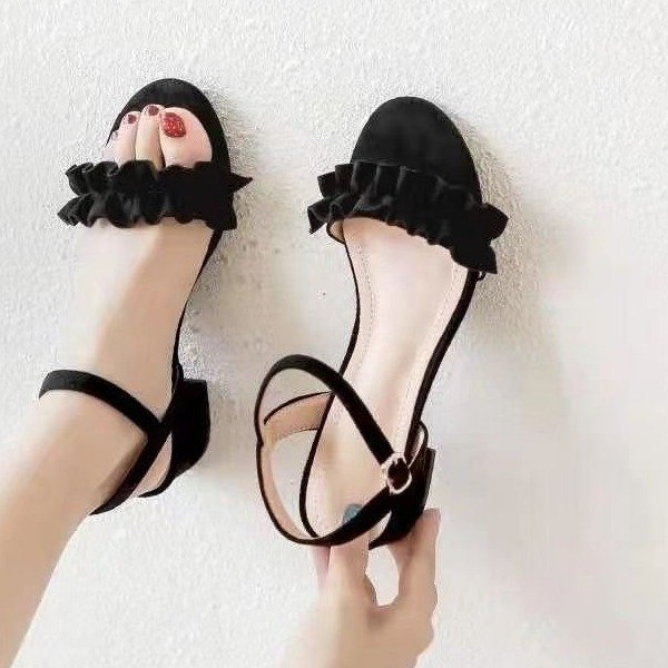 Sandalias de mujer Verano 2024 Nuevo tacón medio tacón grueso hebilla versátil zapatos de mujer estilo de hadas vestido de moda zapatos de mujer moda